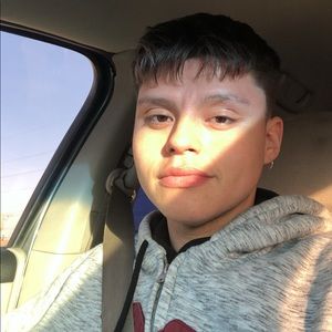 Meet your Posher, Seth